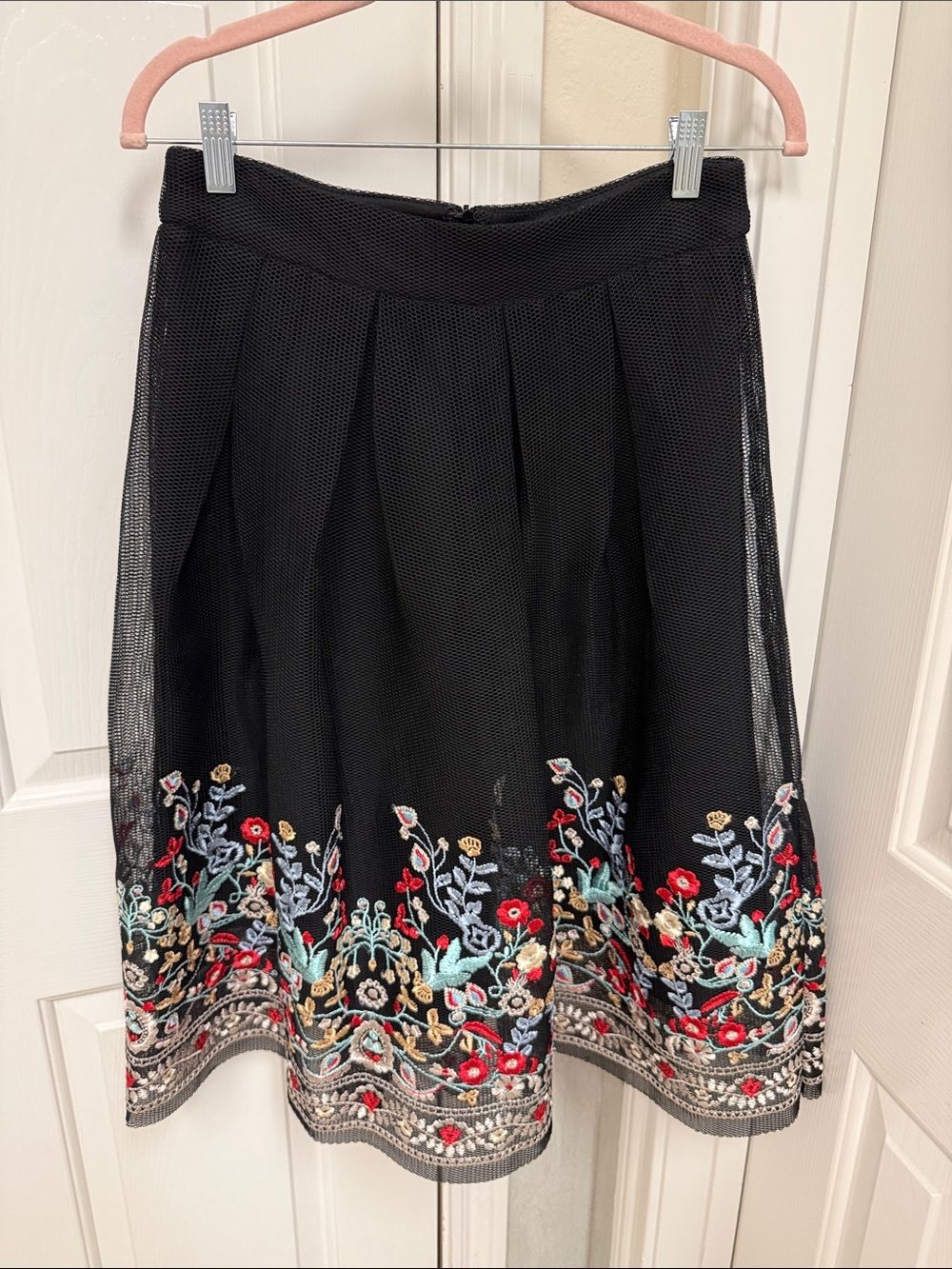 GIANNI BINI Black Embroidered Floral A-Line Skirt